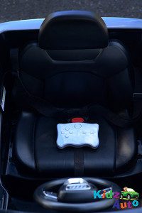 Audi-Q7-Black-Ride-on-Car-Remote